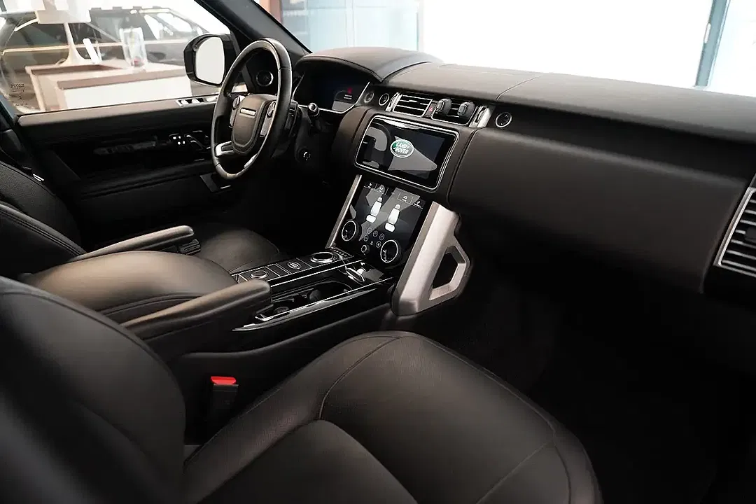Land Rover Range Rover - Thumbnail 7