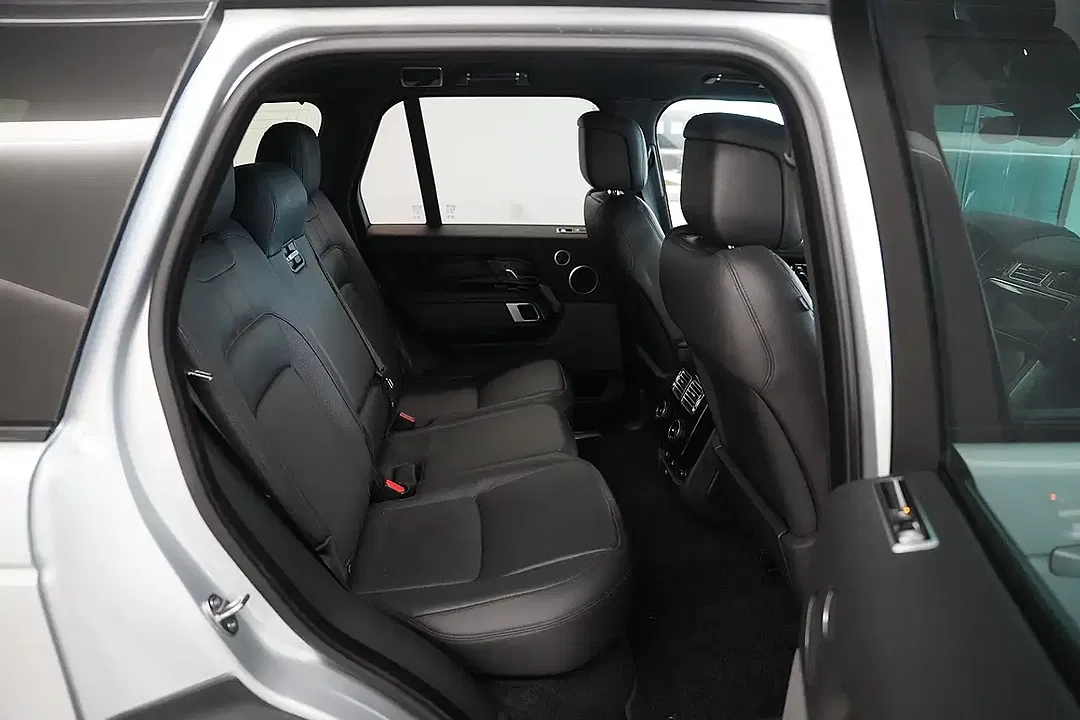 Land Rover Range Rover - Thumbnail 8