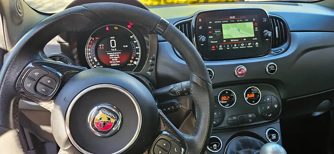 Abarth 695 - Thumbnail 14