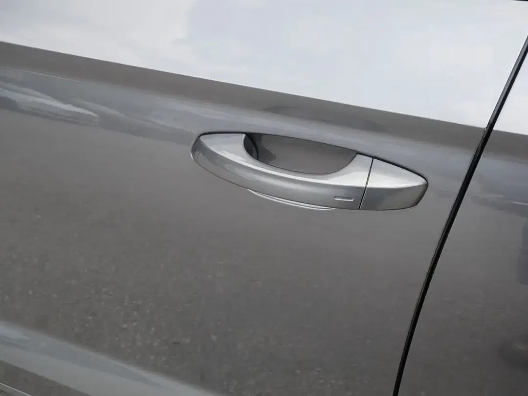 SEAT Ateca - Thumbnail 11