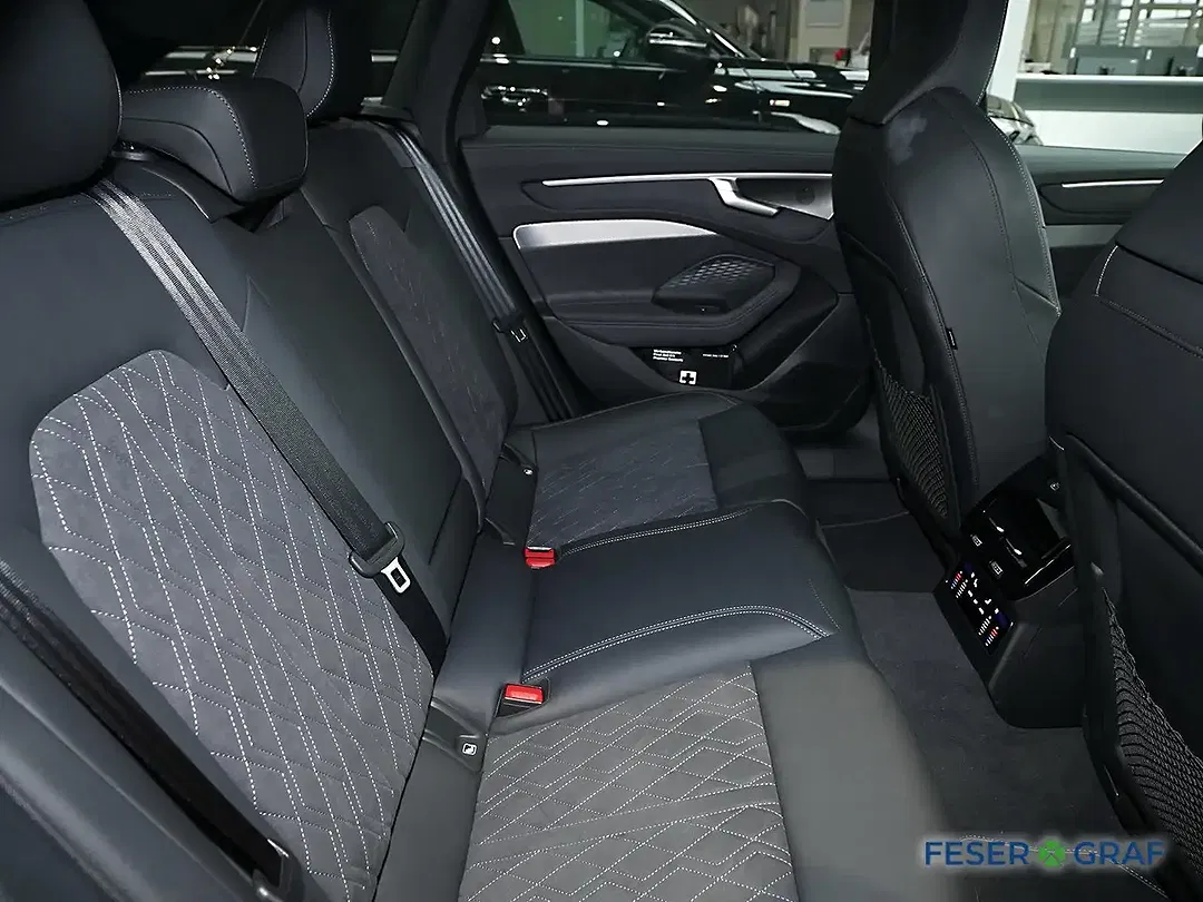 Audi A6 - Thumbnail 6
