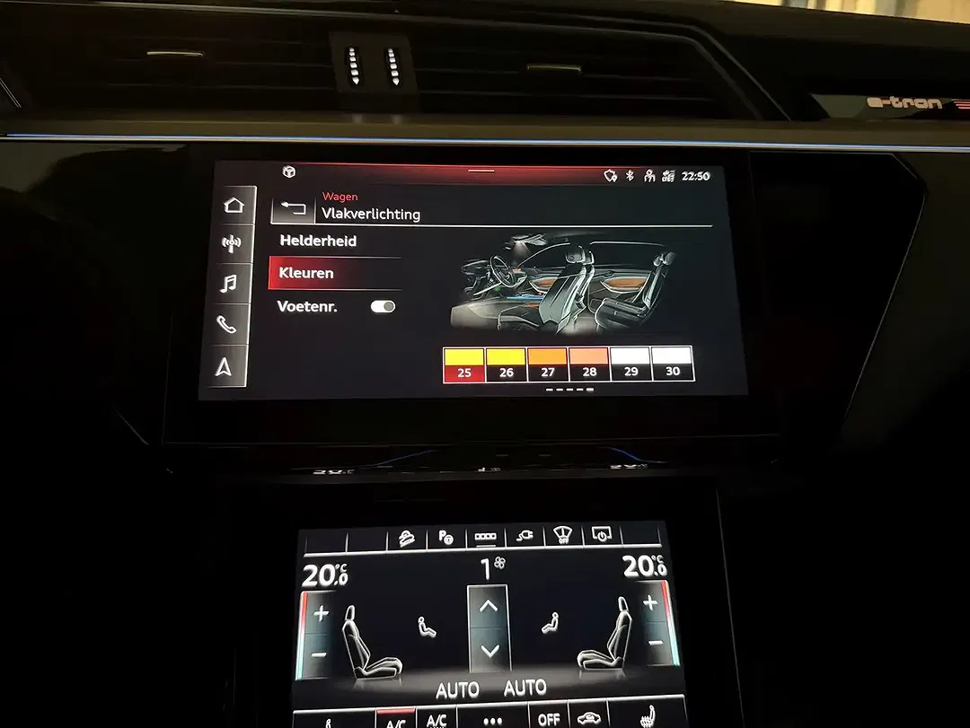 Audi Q8 e-tron - Thumbnail 3