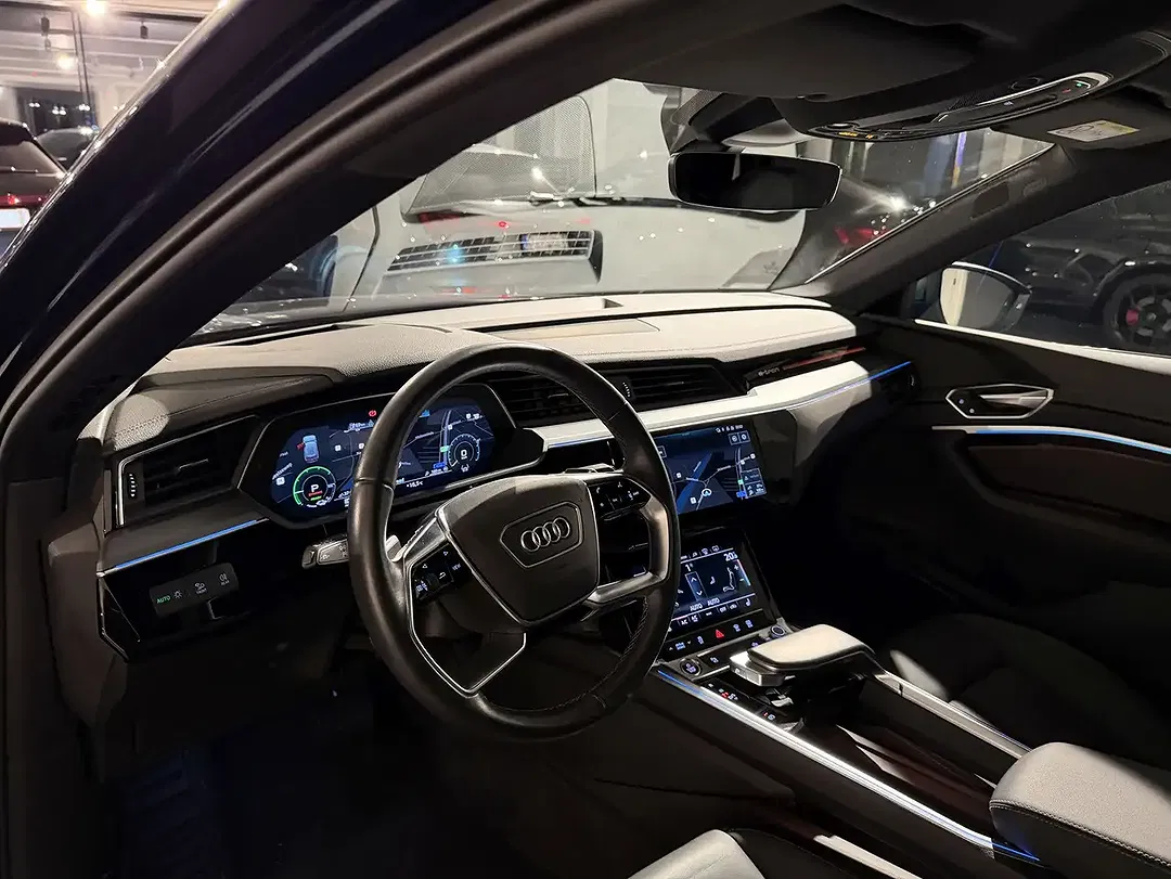 Audi Q8 e-tron - Thumbnail 7