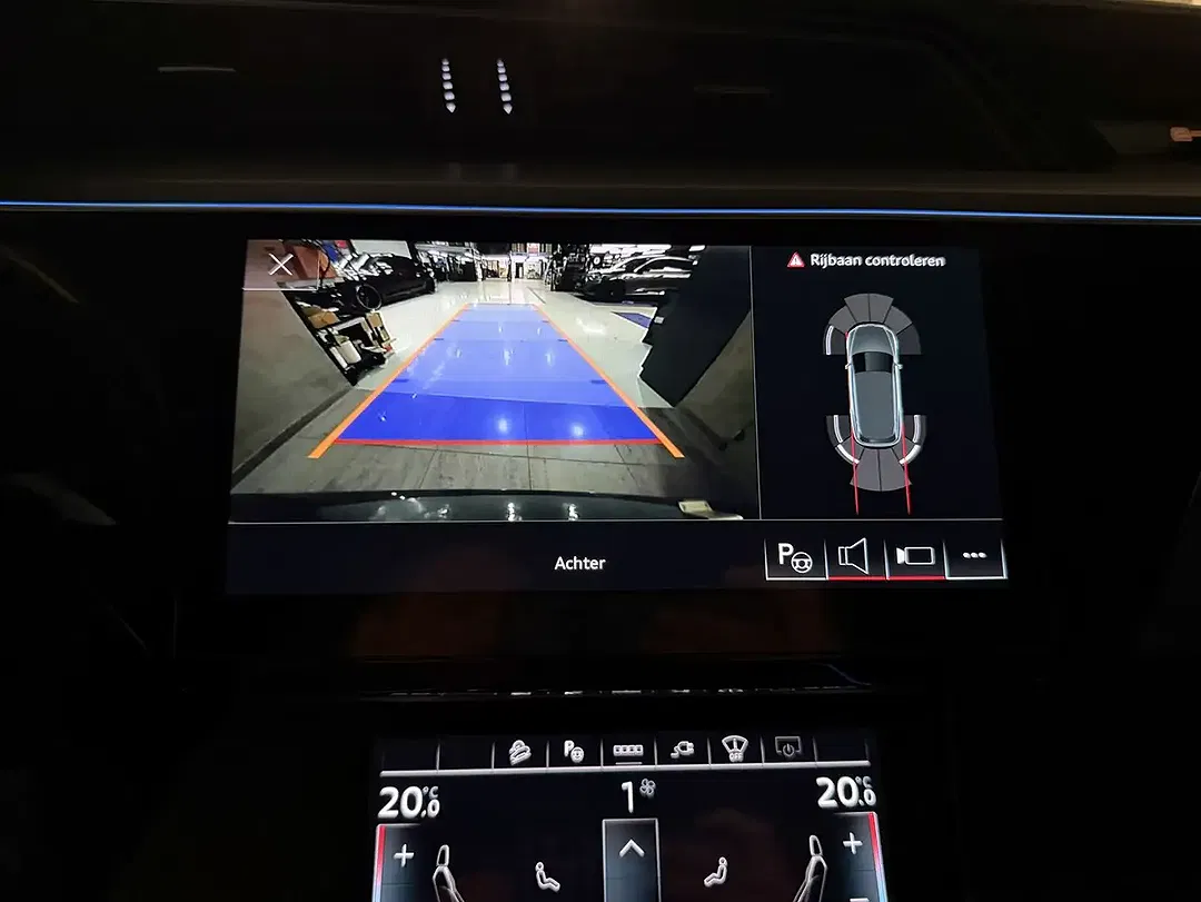 Audi Q8 e-tron - Thumbnail 8