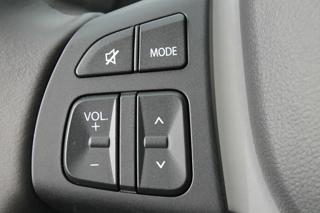 Suzuki Vitara - Thumbnail 7