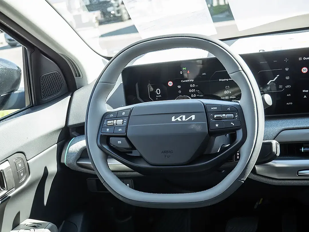 Kia EV4 - Thumbnail 11