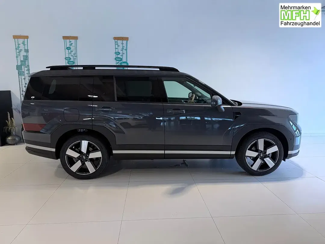 Hyundai SANTA FE - Thumbnail 4