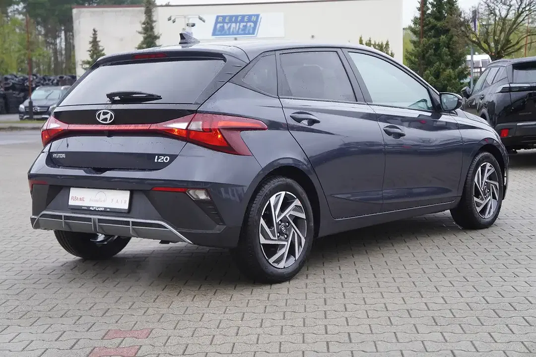 Hyundai i20 - Thumbnail 5