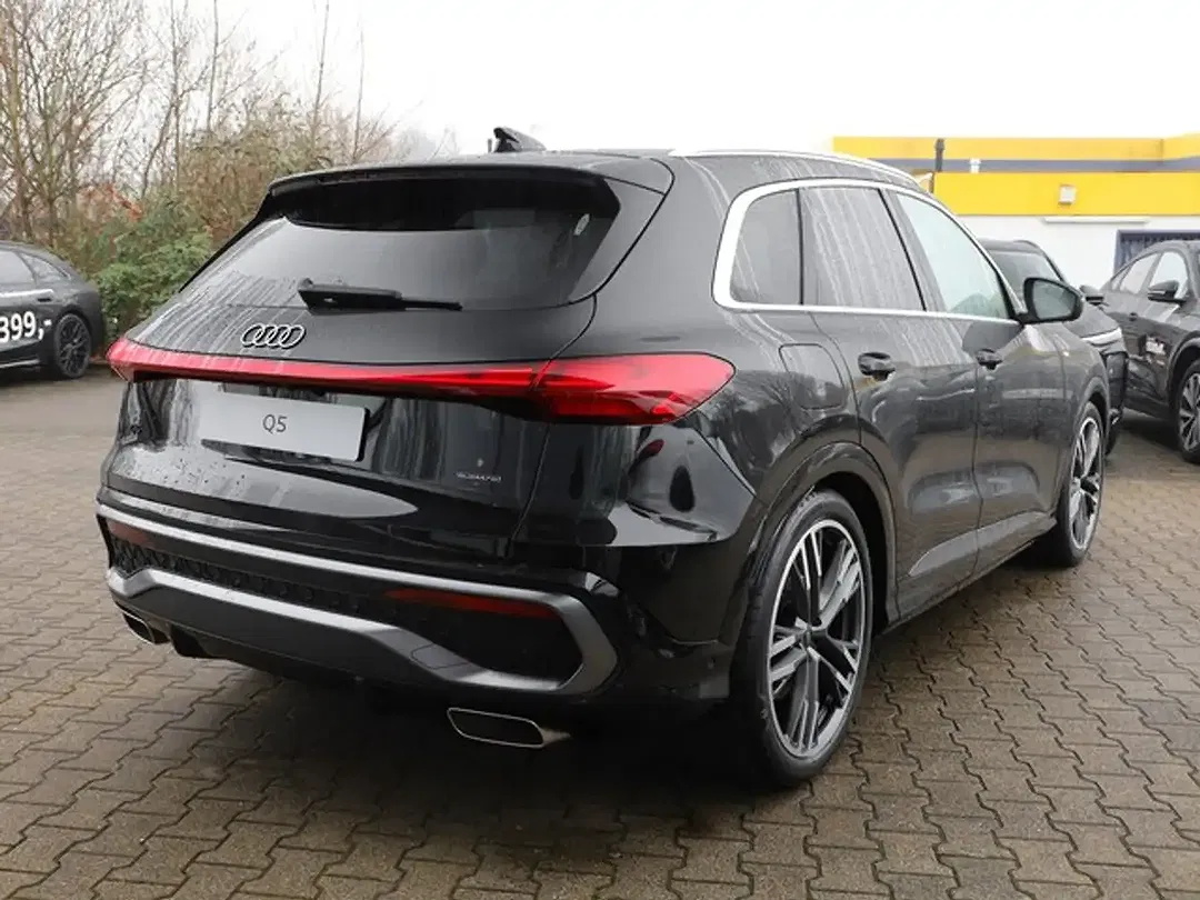 Audi Q5 - Thumbnail 1