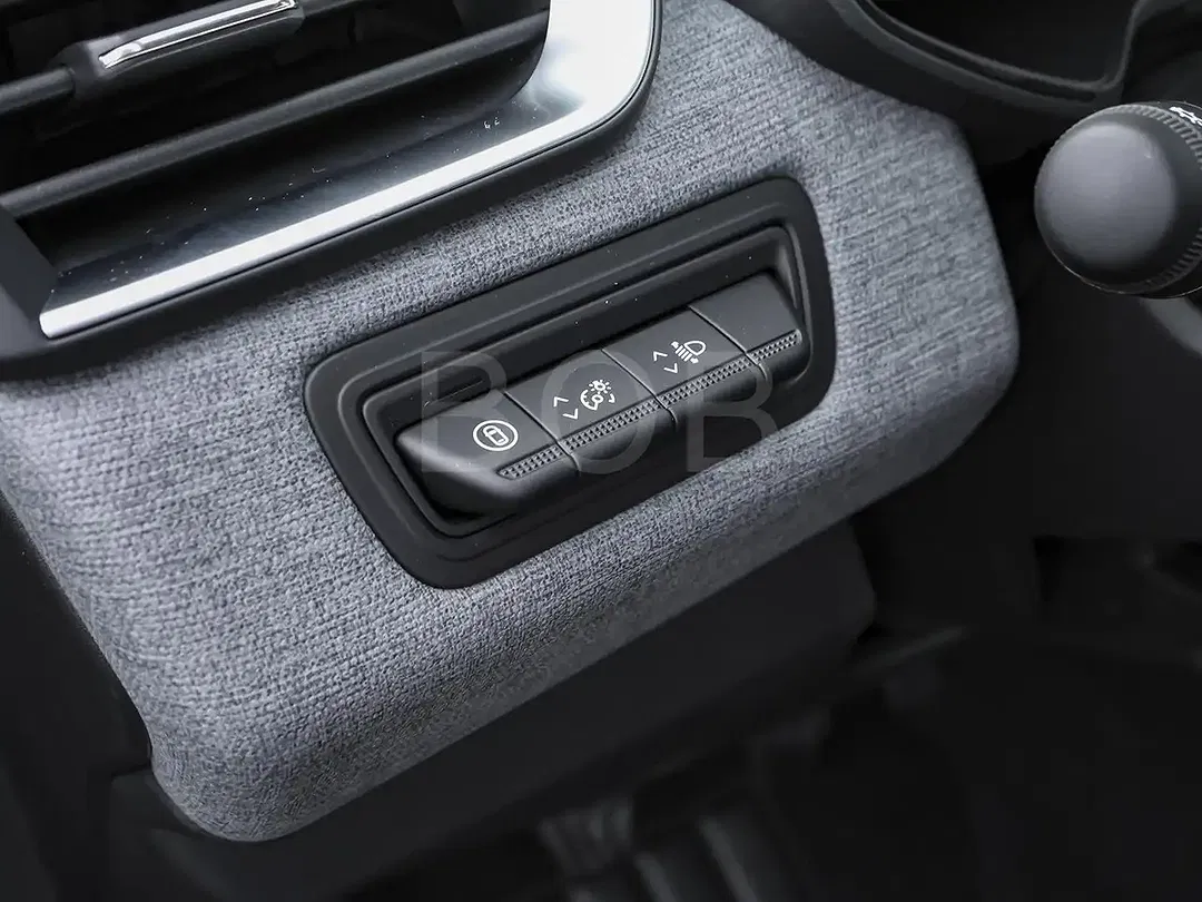 Renault Clio - Thumbnail 13