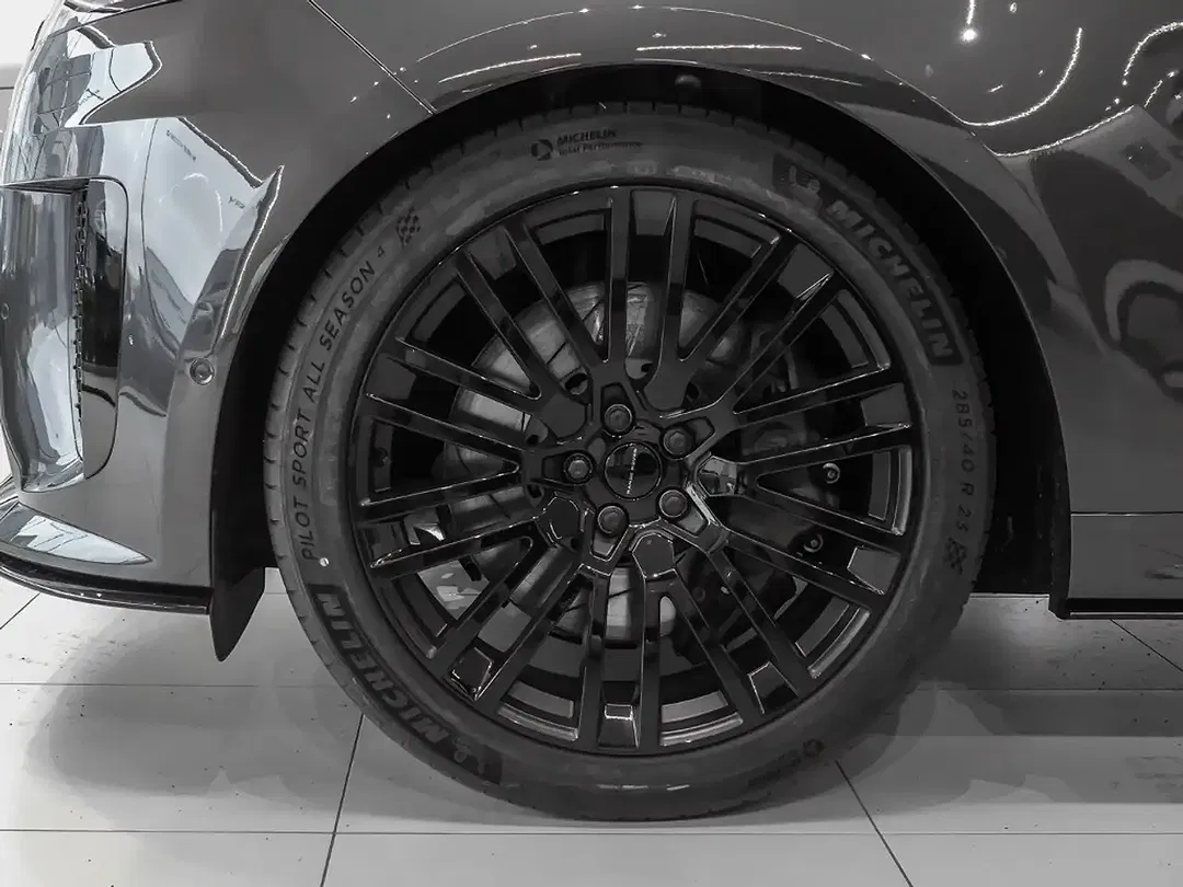 Land Rover Range Rover Sport - Thumbnail 9