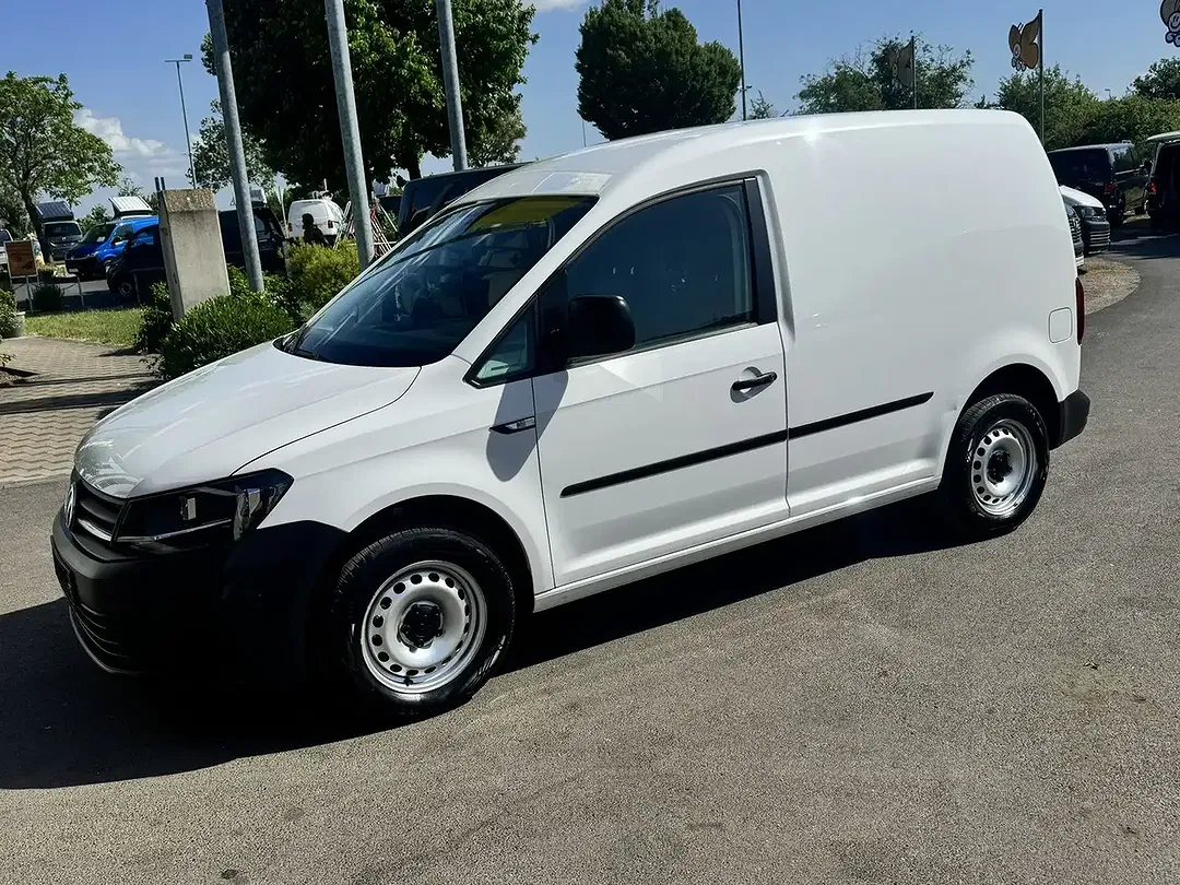 Volkswagen Caddy - Thumbnail 3