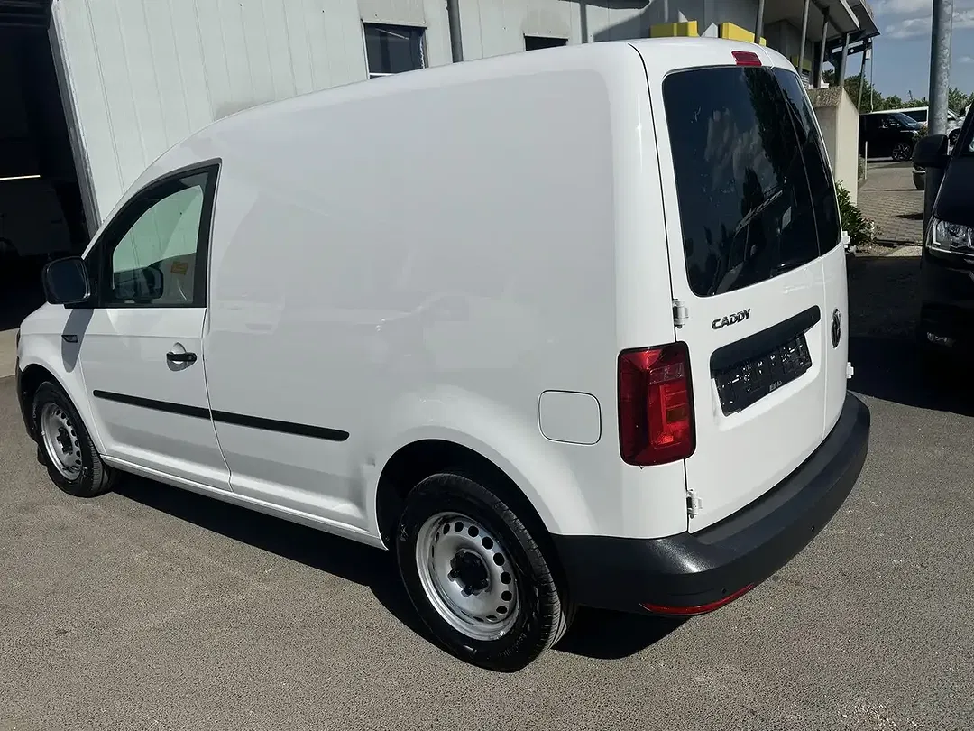 Volkswagen Caddy - Thumbnail 4