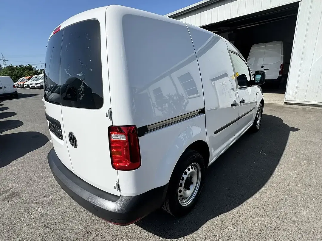 Volkswagen Caddy - Thumbnail 5