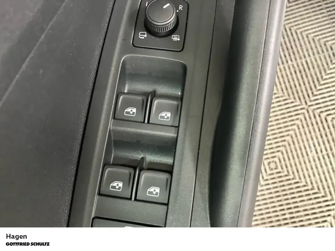 Skoda Fabia - Thumbnail 9