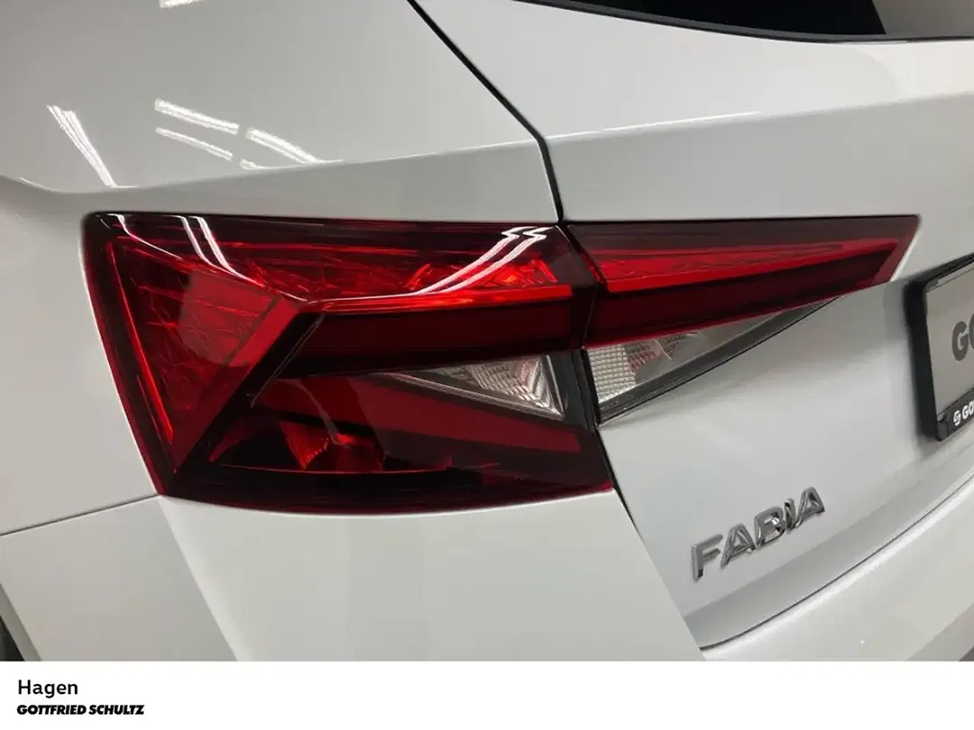 Skoda Fabia - Thumbnail 10