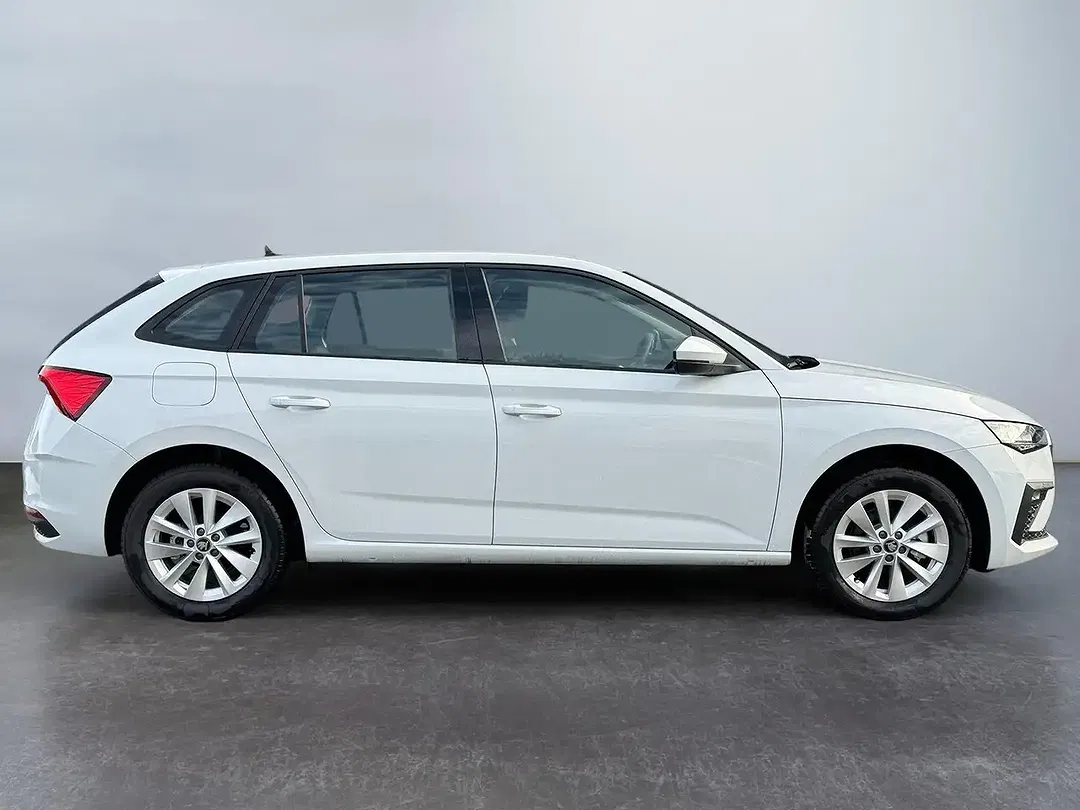 Skoda Scala - Thumbnail 6