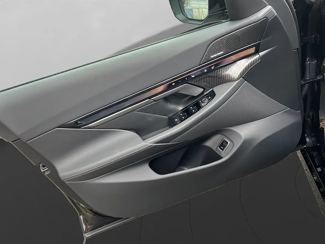 BMW 540 - Thumbnail 12