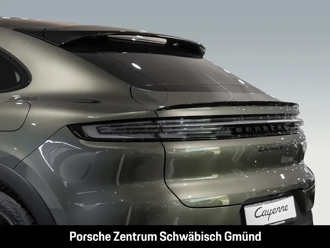 Porsche Cayenne - Thumbnail 12