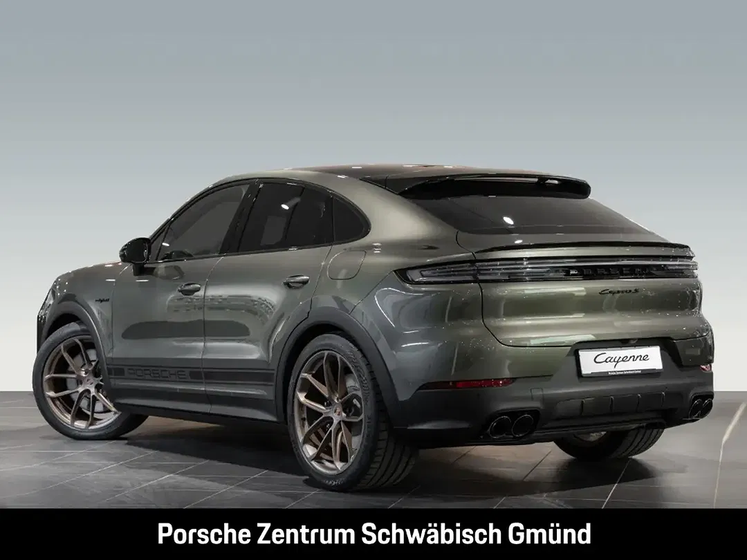 Porsche Cayenne - Thumbnail 3