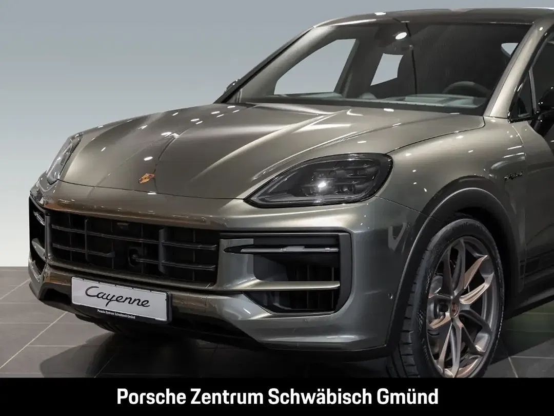 Porsche Cayenne - Thumbnail 9