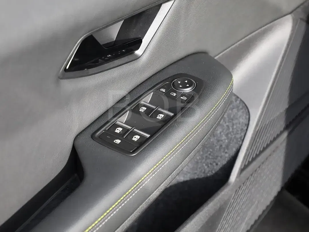 Renault Megane E-Tech - Thumbnail 15