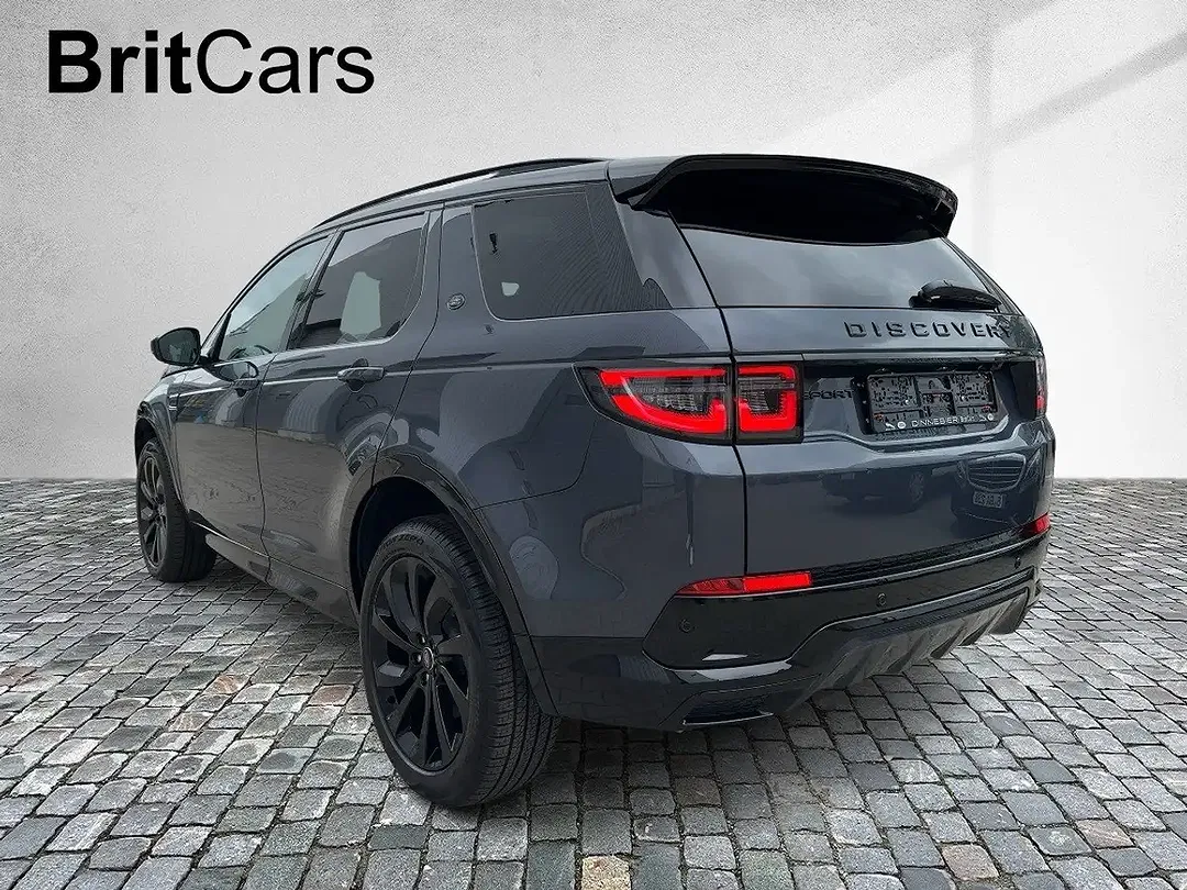 Land Rover Discovery Sport - Thumbnail 2