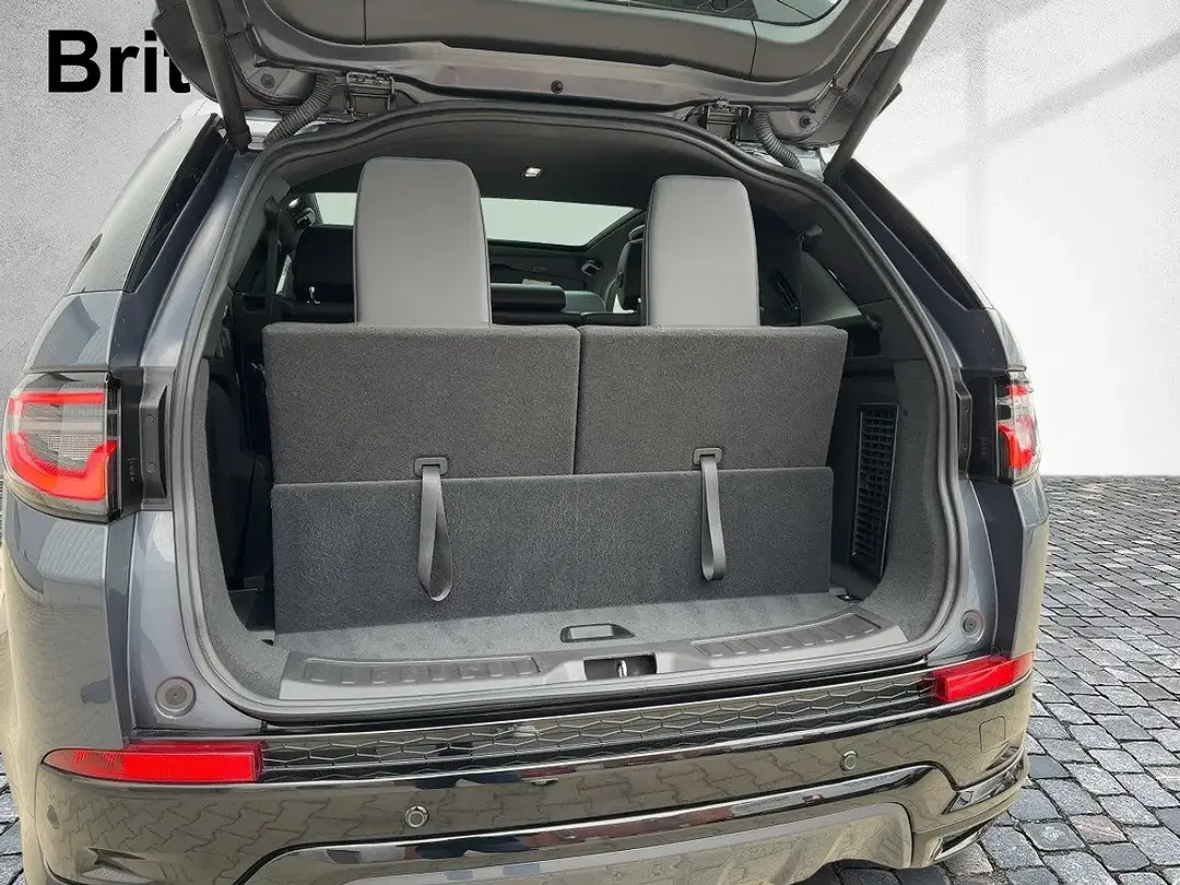 Land Rover Discovery Sport - Thumbnail 6
