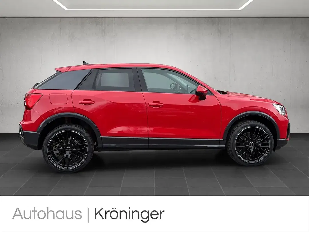 Audi Q2 - Thumbnail 4