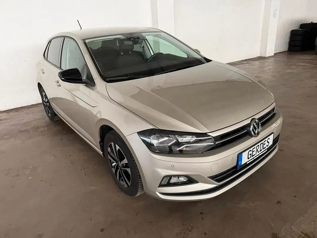 Volkswagen Polo - Thumbnail 4