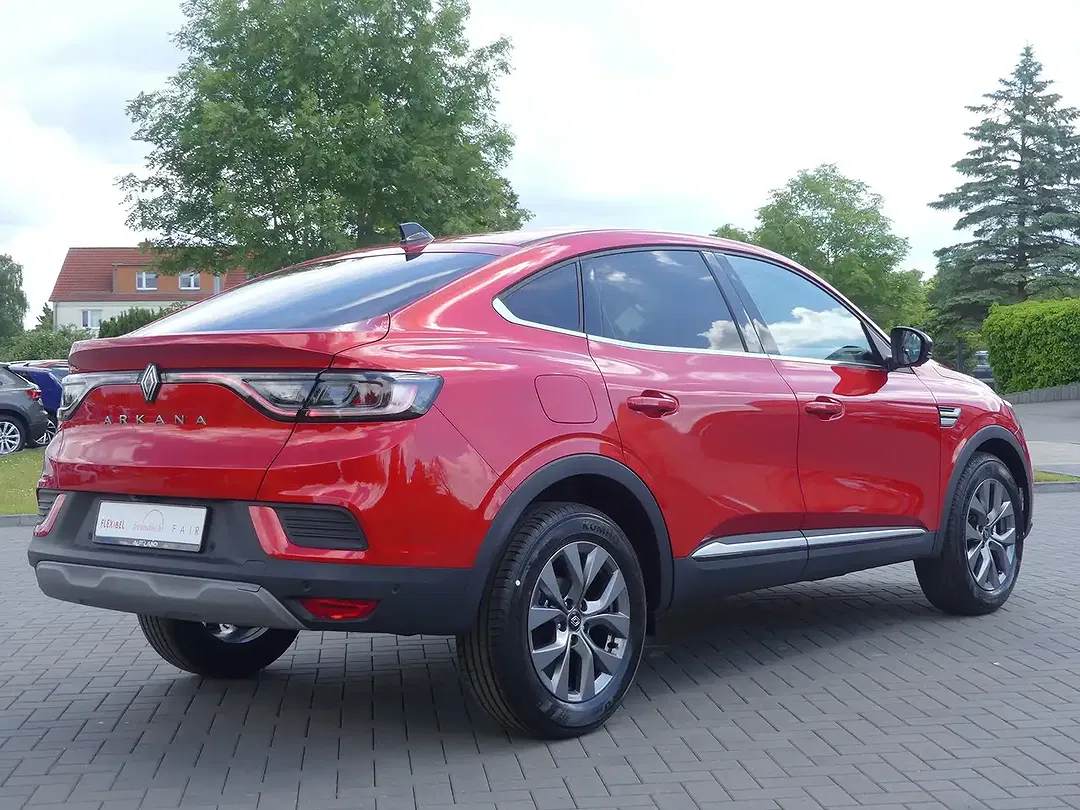 Renault Arkana - Thumbnail 3