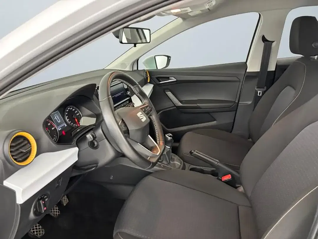 SEAT Ibiza - Thumbnail 10