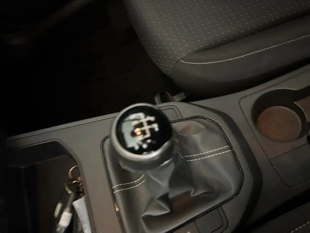 SEAT Ibiza - Thumbnail 13