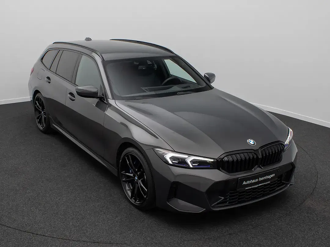 BMW 330 - Thumbnail 3