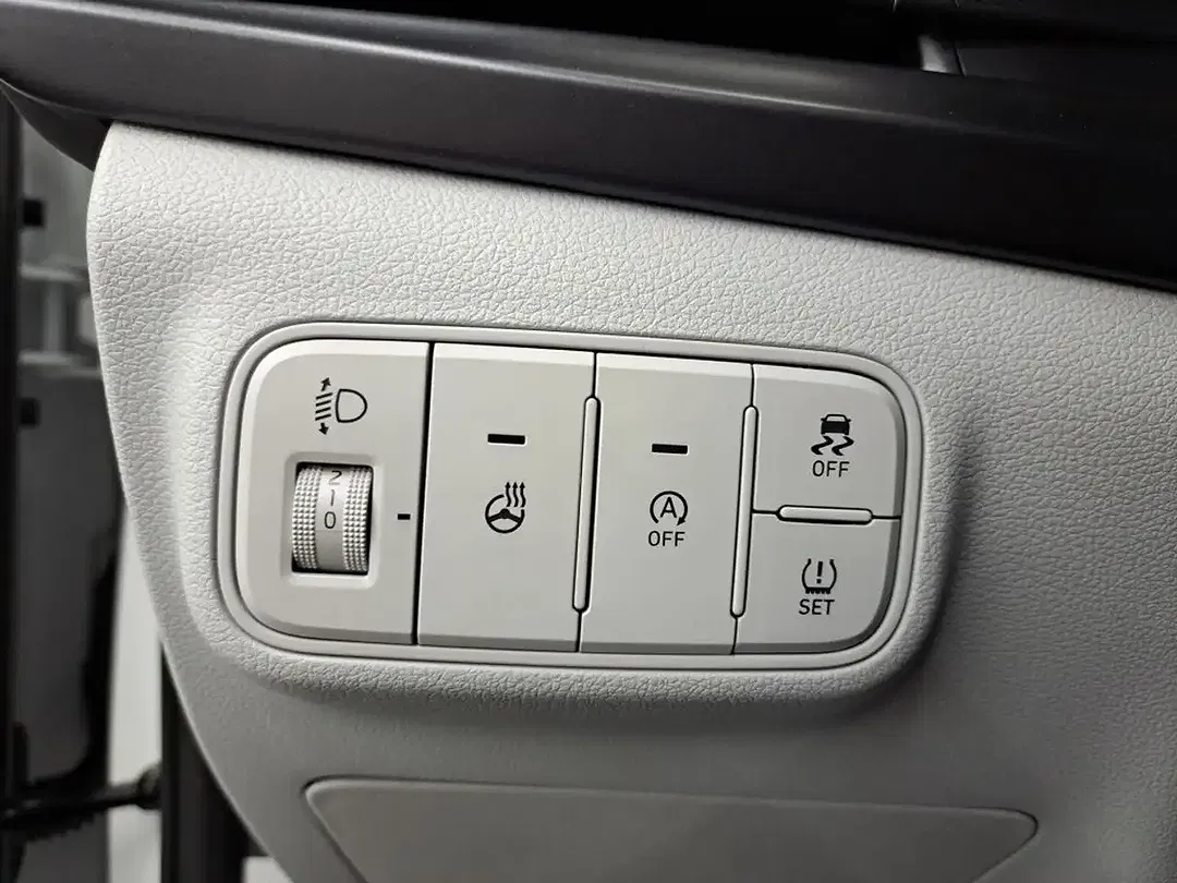 Hyundai i20 - Thumbnail 9