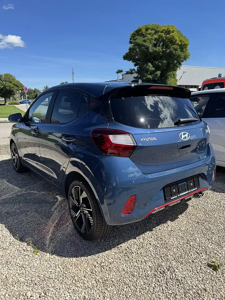 Hyundai i10 - Thumbnail 3