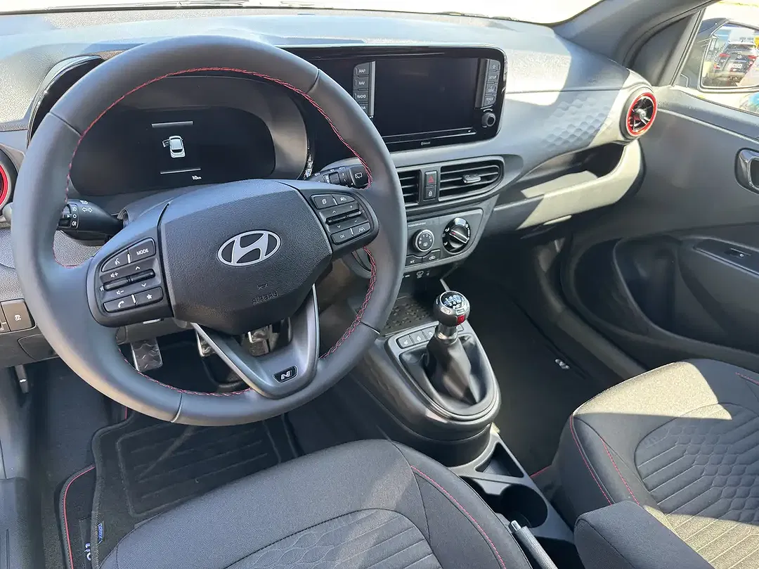 Hyundai i10 - Thumbnail 9