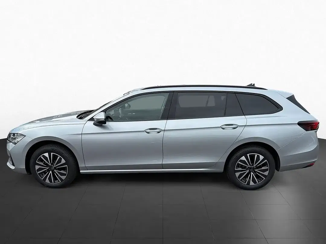 Skoda Superb - Thumbnail 5