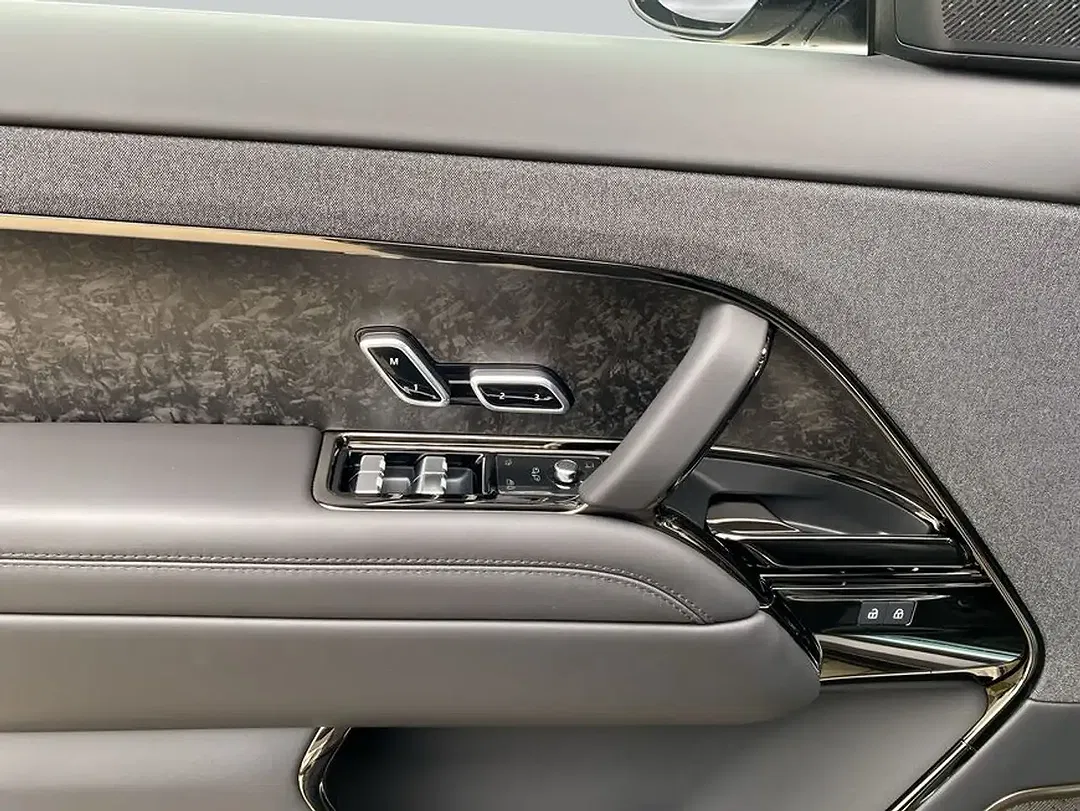 Land Rover Range Rover Sport - Thumbnail 13