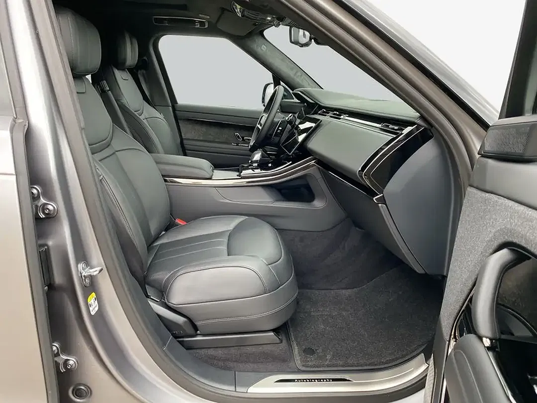 Land Rover Range Rover Sport - Thumbnail 3