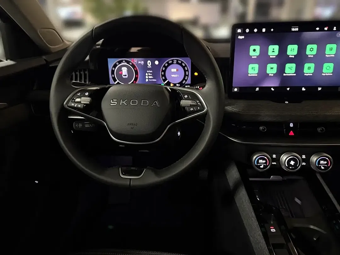 Skoda Superb - Thumbnail 9