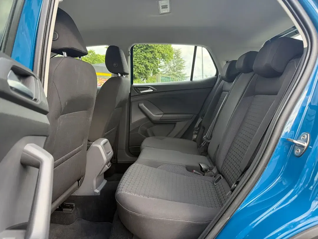 Volkswagen T-Cross - Thumbnail 11