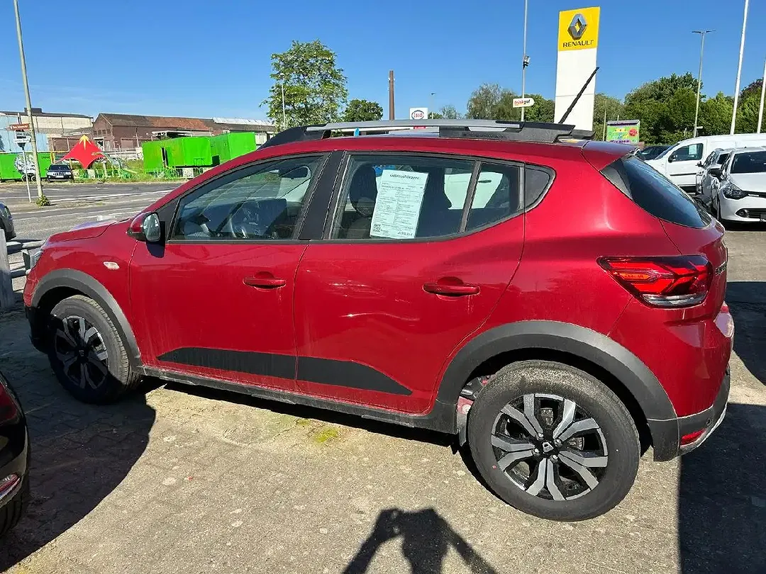 Dacia Sandero - Thumbnail 2