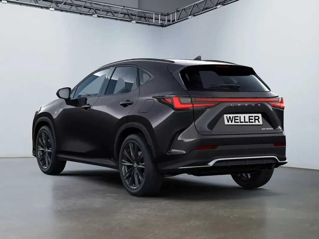 Lexus NX 450h+ - Thumbnail 4