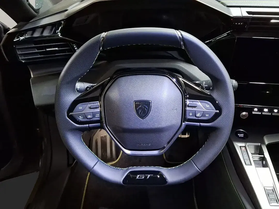 Peugeot 308 - Thumbnail 9