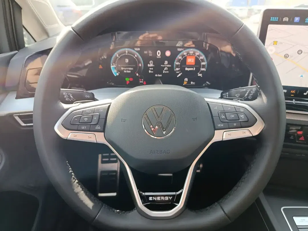 Volkswagen Golf Variant - Thumbnail 15
