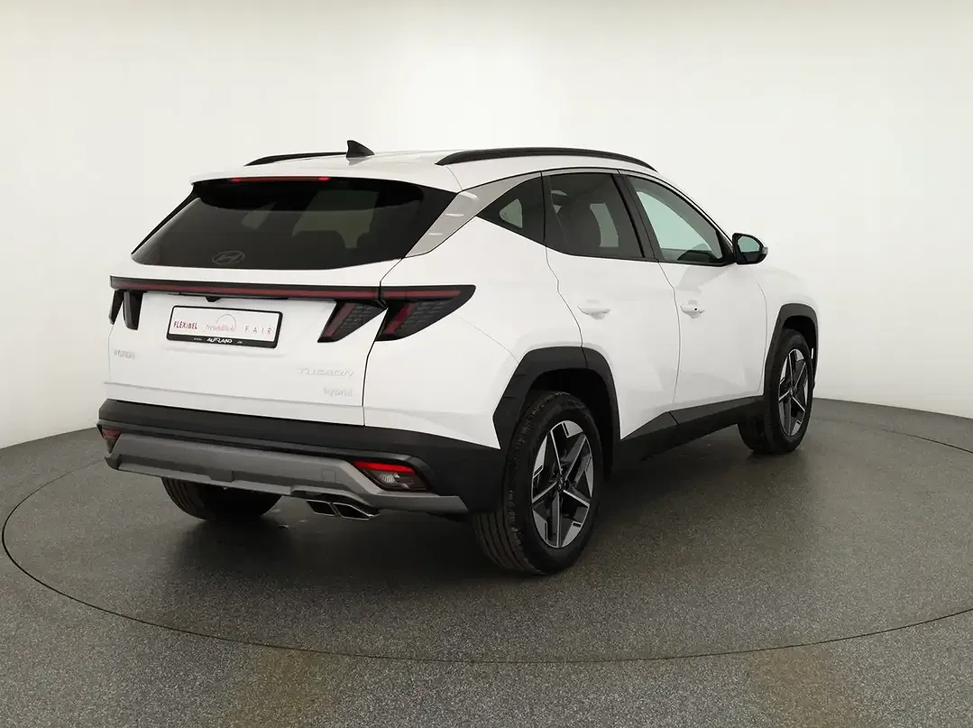 Hyundai TUCSON - Thumbnail 4
