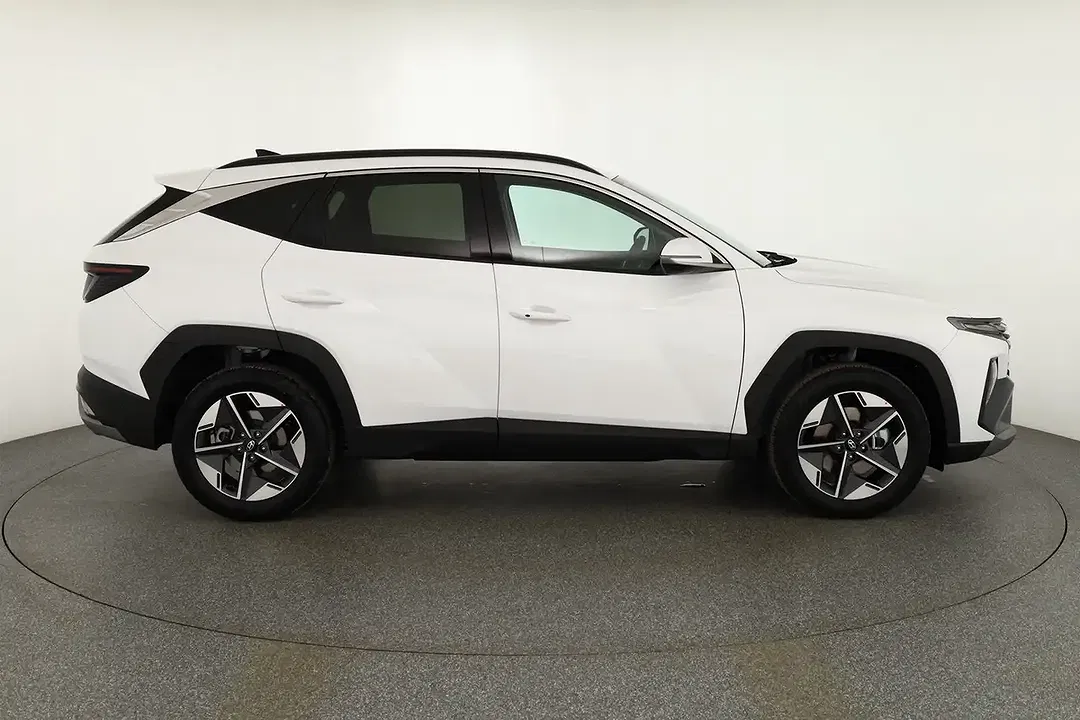 Hyundai TUCSON - Thumbnail 5