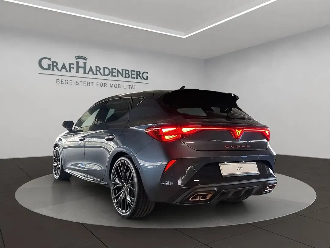 CUPRA Leon - Thumbnail 4