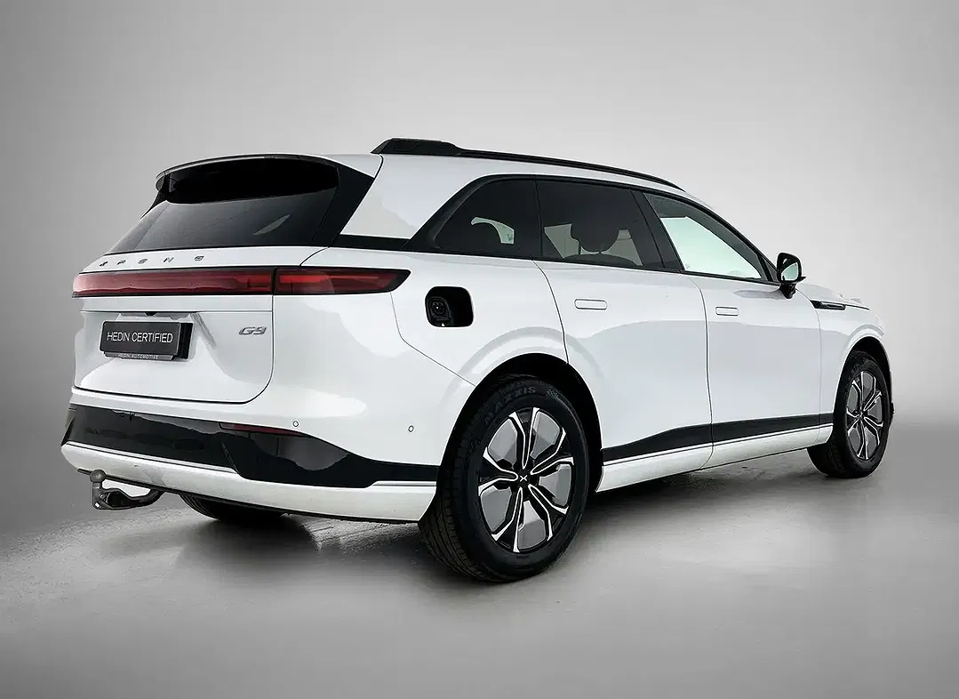 Xpeng G9 - Thumbnail 2